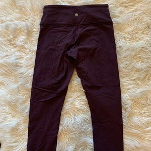 Lululemon crop leggings